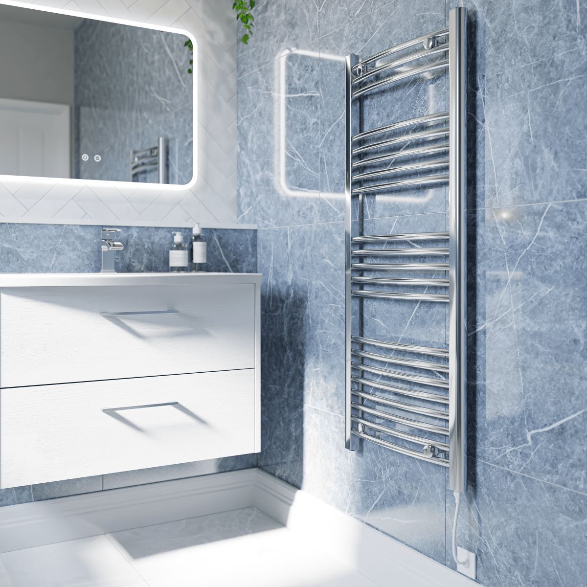 Curved chrome towel rail Curved chrome towel rail